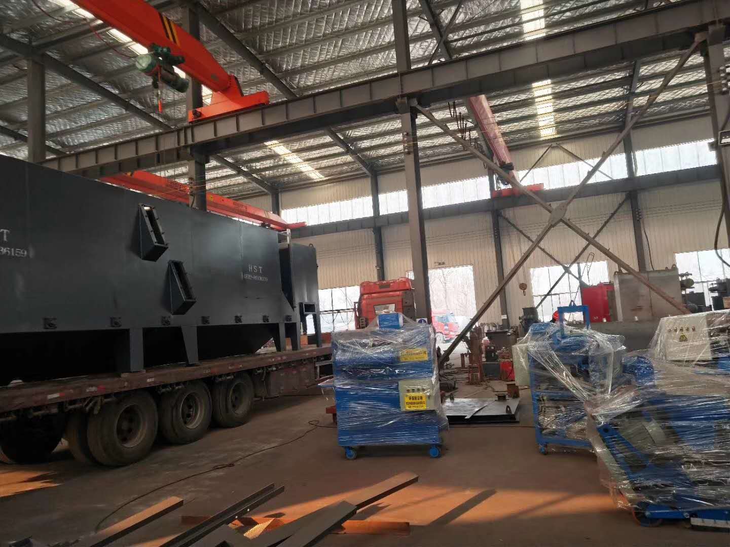 型鋼拋丸機/路面拋丸機/儲油罐體拋丸機發往山西 型鋼拋丸機/路面拋丸機/儲油罐體拋丸機發往山西